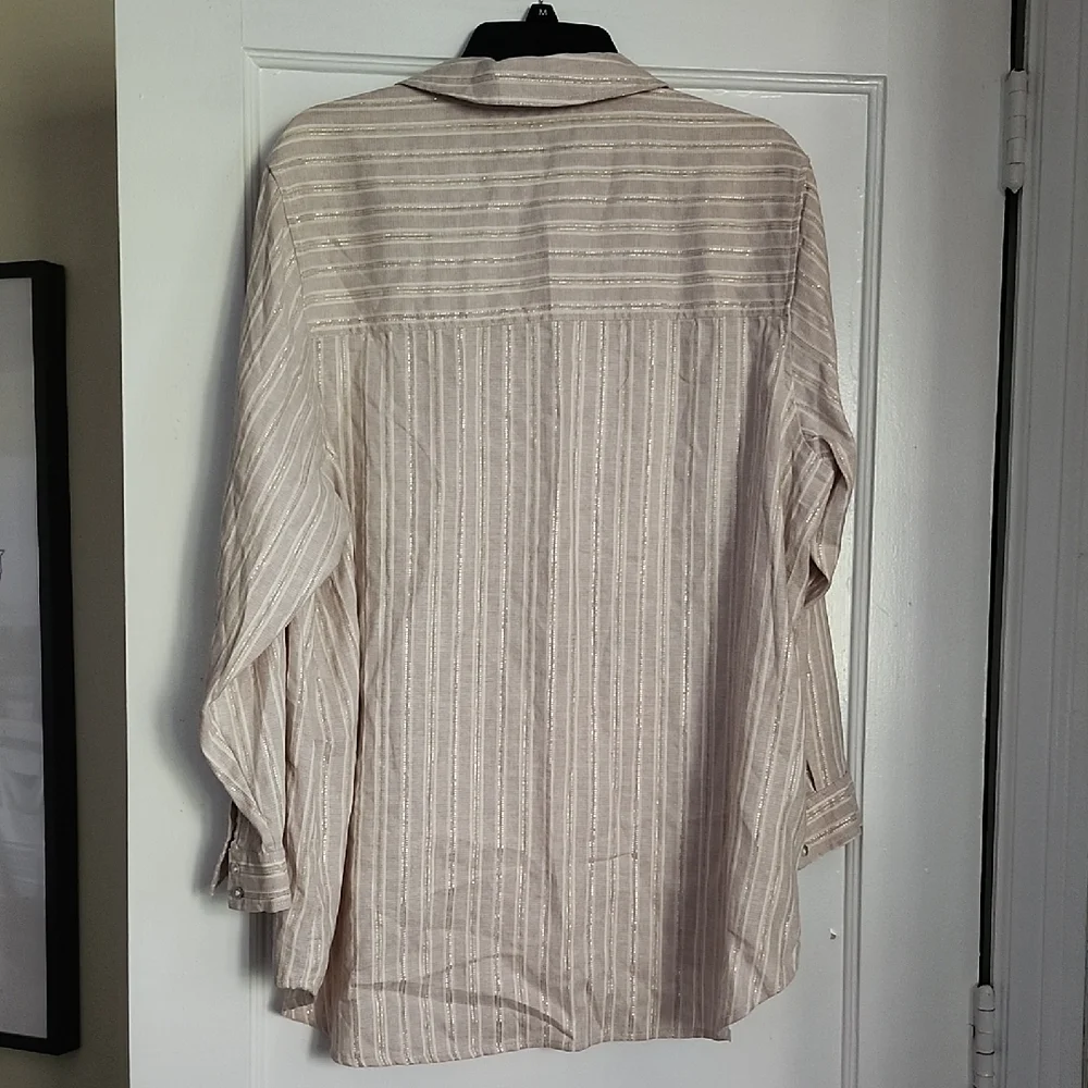 Jones New York 100% Linen Striped Long Sleeved Button Down Top - Picture 7 of 10